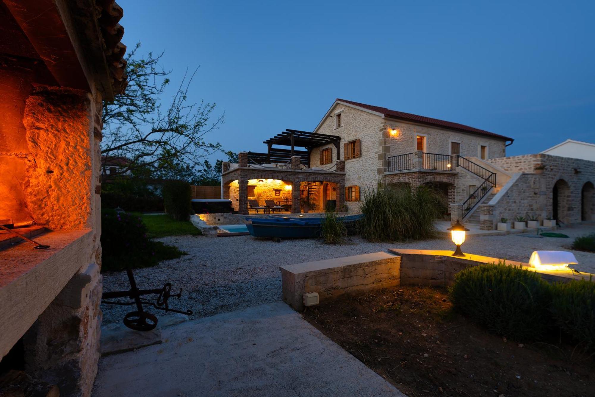 Villa Romantika Dalmacija Hoek van Holland Ngoại thất bức ảnh